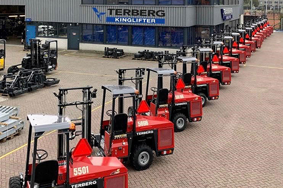 Sixteen new Terberg Kinglifters for Verhoek Europe