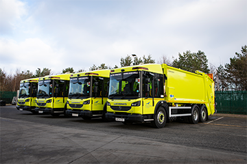 Go ‘Forth’ and multiply - East Lothian Council adds first 18-tonne plus three 26-tonne Narrow Elite+ RCVs