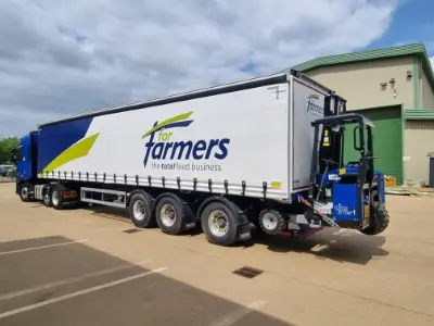 Fourteen new Terberg Kinglifters for ForFarmers UK